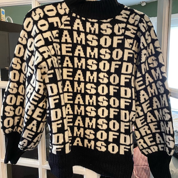 H&M size small chunky “dreams of dreams” sweater - Picture 3 of 4